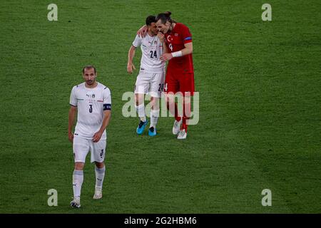 ROMA, ITALIA - 11 GIUGNO: Giorgio Chiellini d'Italia, Alessandro Florenzi d'Italia, Caglar Soyuncu di Turchia durante la UEFA Euro 2020 Gruppo A match tra Turchia e Italia allo Stadio Olimpico il 11 giugno 2021 a Roma (Photo by /Orange Pictures) Credit: Orange Pics BV/Alamy Live News Foto Stock