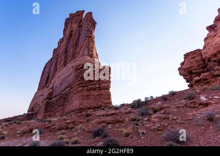 L'organo e' un'impressionante pinna di arenaria situata vicino al Park Avenue Trail e alle Courthouse Towers presso l'Arches National Park, Utah, USA Foto Stock