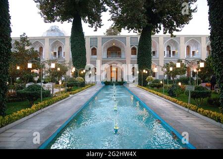 Hotel Abbasi, Giardino Persiano a Isfahan, Iran Foto Stock