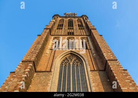 Vista della cattedrale di Dordrecht o della chiesa di nostra Signora, Grote Kerk. Grande chiesa in stile gotico Brabantino. Chiesa Protestante nei Paesi Bassi.Dord Foto Stock