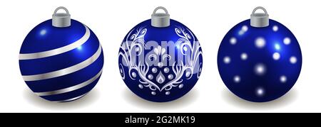 Set di palle di Natale isolato su bianco, blu con decorazioni in argento. Giocattoli per il nuovo anno o albero di Natale disegno ornato con modello. Illustrazione vettoriale Illustrazione Vettoriale