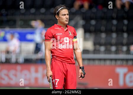 AMSTELVEEN, PAESI BASSI - GIUGNO 12: Thomas Briels del Belgio durante i Campionati europei di Hockey gli uomini si disputano tra Inghilterra e Belgio allo stadio Wagener il 12 giugno 2021 ad Amstelveen, Paesi Bassi (Foto di Gerrit van Keulen/Orange Pictures) Foto Stock