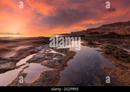 Stagcape. Baia Confital al tramonto. Spiaggia di Las Canteras. Las Palmas de Gran Canaria. Spagna Foto Stock