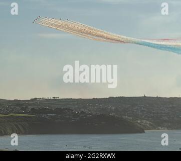 Carbis Bay cornwall G7 summit, Foto di frecce rosse sopra St Ives, Cornovaglia per G7 Summit Foto Stock