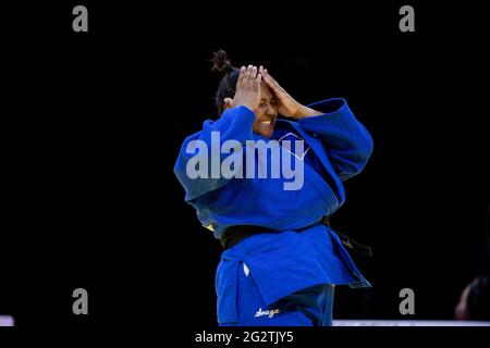 Budapest, Ungheria. 12 giugno 2021. Brasile Beatriz Souza in blu donne 78 kg bronzo finale 2021 Campionato Mondiale Judo alla Budapest Sports Arena di Budapest, Ungheria il 12 giugno 2021. Credit: Enrico Calderoni/AFLO SPORT/Alamy Live News Credit: AFLO Co. Ltd./Alamy Live News Foto Stock