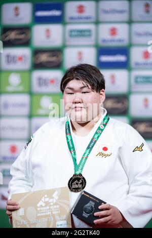 Budapest, Ungheria. 12 giugno 2021. Cerimonia giapponese di premiazione Sarah Asahina donne 78 kg finale Campionato Mondiale Judo 2021 alla Budapest Sports Arena di Budapest, Ungheria, il 12 giugno 2021. Credit: Enrico Calderoni/AFLO SPORT/Alamy Live News Credit: AFLO Co. Ltd./Alamy Live News Foto Stock