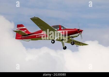 Beagle Pup Prototype (G-AVDF) aviotrasportato al Shuttleworth Flying Festival of Britain Airshow il 6 giugno 2021 Foto Stock