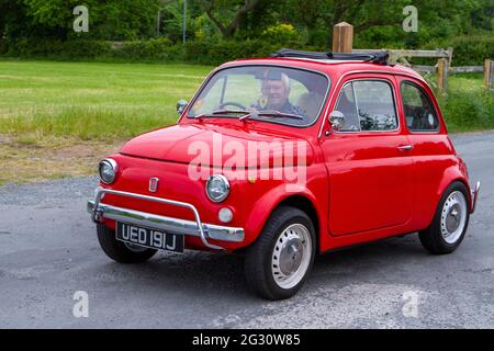 1970 anni '70 rosso Fiat 499cc al 58th Annual Manchester to Blackpool Vintage & Classic Car Run l'evento è un ‘Touring Assembly’ Foto Stock