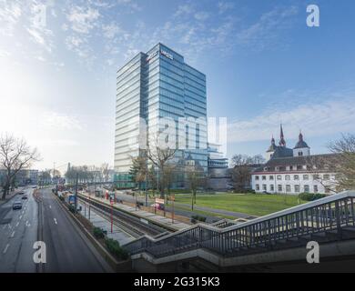 Lanxess Tower - sede centrale della German Specialty Chemicals Company - Colonia, Germania Foto Stock