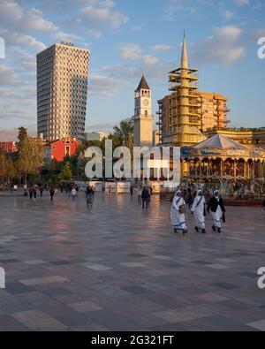 Piazza Skanderberg nel centro di Tirana, Albania. Foto Stock