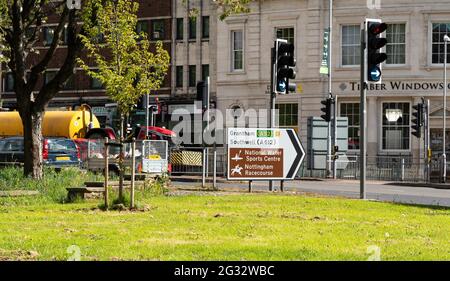 Scena di strada a Nottingham, Regno Unito Foto Stock