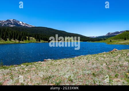 Bear Lake e Flattop Mountain Foto Stock