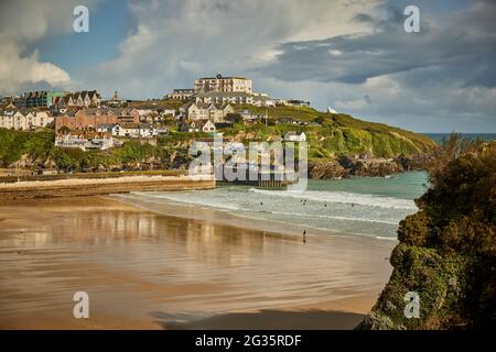 NEWQUAY, Cornovaglia. Newquay Bay fino a Towan Beach Foto Stock