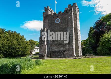 Preston Tower è una torre pelé del XIV secolo a Preston, in Northumberland, in Inghilterra Foto Stock