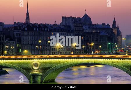 FRANCIA PARIGI (75) 4 ° DISTRETTO, IL PONTE LOUIS PHILIPPE E L'ISOLA DELLA CITE Foto Stock