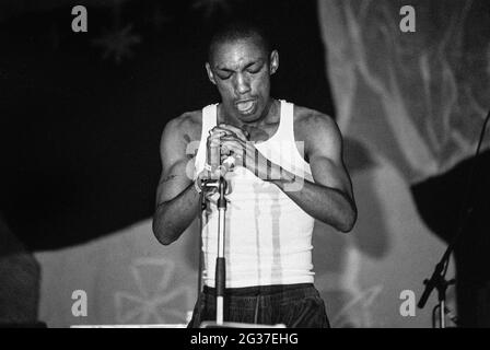 Tricky al festival di Glastonbury 1998, Somerset, Inghilterra, Regno Unito. Foto Stock