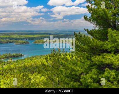 Scivolo gigante Carrello Loop Road, Parco Nazionale di Acadia, Maine, Stati Uniti d'America Foto Stock