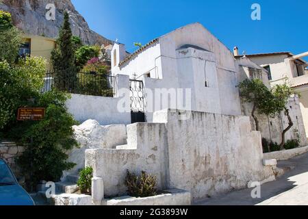 Quartiere di Anafiotika, sotto l'Acropoli, fotografia di strada, Atene, Grecia. Foto Stock