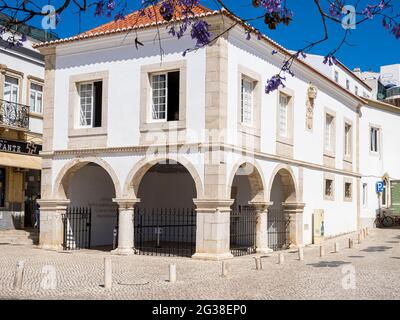 Il museo situato nel vecchio mercato degli schiavi a Lagos, Portogallo Foto Stock