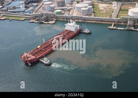 Portarinfuse a secco nel porto di Durban Foto Stock