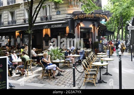 Bistrot parisien a Montmartre - Parigi - Francia Foto Stock