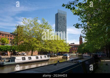 Castlefield Basin, e parco del patrimonio urbano nel centro di Manchester, Inghilterra. Situato intorno ai canali di Bridgewater e Rochdale. Foto Stock