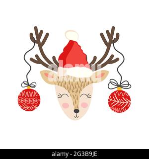 Illustrazione di Natale con carino cervo cartoon in stile doodle in un cappello di santa con palloncini sulle corna Illustrazione Vettoriale
