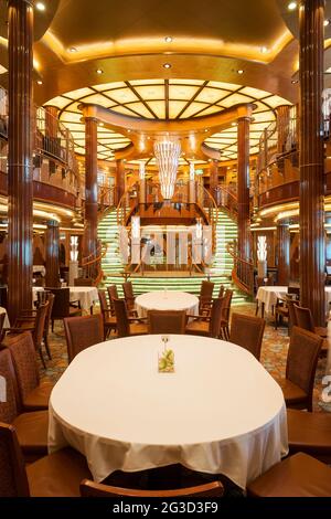 Poi il ristorante Britannia a bordo della nave da crociera Cunard la MS Queen Elizabeth Foto Stock