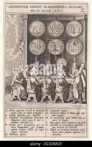 Cristo appare per gli Apostoli per l'ultima volta; Ascensionem Christi Praecedentia proxime. Cristo appare sugli apostoli mentre mangiano. Egli incolpa loro la loro incredulità e la loro ostinazione e li dice attraverso il mondo. Nei sei cerchi sopra il contenuto del Vangelo è raffigurato. Sullo sfondo potete vedere come Cristo è incluso nel cielo. In corrispondenza di elementi diversi dalla visualizzazione sono presenti lettere che corrispondono alla legenda nel margine. Foto Stock