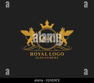 QC Letter Lion Royal Luxury Heraldic, Crest Logo template in arte vettoriale per Ristorante, Royalty, Boutique, Cafe, Hotel, Araldica, Gioielli, Moda e. Illustrazione Vettoriale