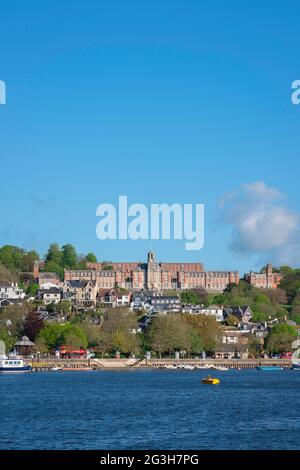 Dartmouth Naval College UK, vista del Britannia Royal Naval College Building, un istituto di addestramento per ufficiali navali a Dartmouth Devon, Inghilterra, Regno Unito Foto Stock