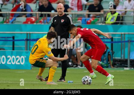 BAKU, AZERBAIGIAN - GIUGNO 16: Coach Rob Page of Wales guarda durante il Campionato UEFA Euro 2020 Gruppo A match tra la Nazionale della Turchia e la Nazionale del Galles allo Stadio Olimpico di Baku il 16 giugno 2021 a Baku, Azerbaigian (Foto di Orange Pictures) Foto Stock