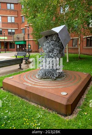 Celebrazione dei primeggiatori nel centro di Redditch, Worcestershire. Foto Stock