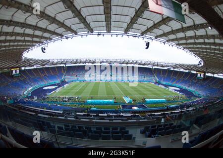 Roma, Lazio. 16 Giugno 2021. Stadio Olimpico durante la partita di calcio Euro2020 tra Italia e Svizzera allo stadio Olimpico di Roma, 16 giugno 2021. Fotografo01 Credit: Agenzia fotografica indipendente/Alamy Live News Foto Stock