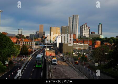 Gli edifici per studenti del quartiere Arena di Leeds includono l'edificio più alto dello Yorkshire, la "Altus House" Foto Stock