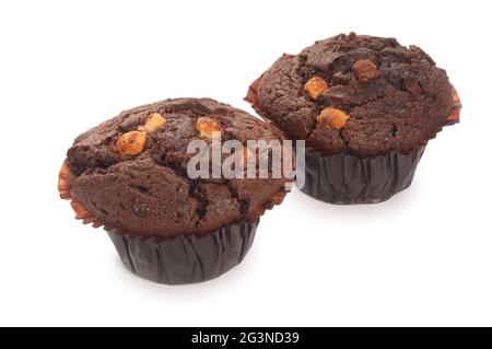 Studio shot di muffin al cioccolato tagliati su sfondo bianco - John Gollop Foto Stock