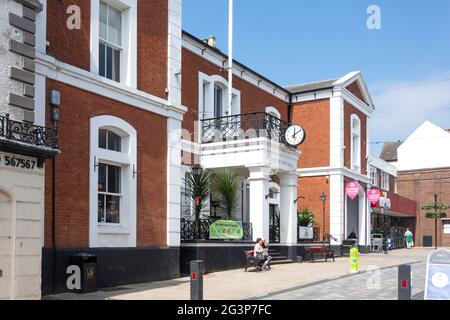 Uttoxeter Town Hall, High Street, Uttoxeter, Staffordshire, Inghilterra, Regno Unito Foto Stock