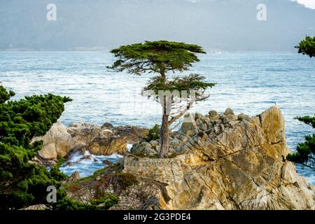 17 km circa da Pebble Beach intorno al tramonto Foto Stock