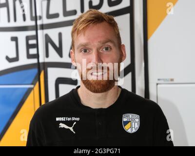 Il calciatore tedesco Nico Hammann del FC Carl Zeiss Jena DFB 3° campionato 2019-20 Foto Stock