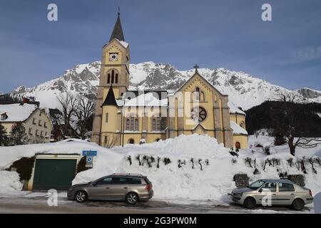 AUSTRIA, STIRIA, RAMSAU AM DACHSTEIN - 19 gennaio 2019: Chiesa evangelica a Ramsau am Dachstein Foto Stock