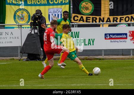 Caernarfon, Galles 29 maggio 2021. JD Cymru Premier UEFA Europa Conference League play-off finale tra Caernarfon Town e Newtown AFC. Foto Stock