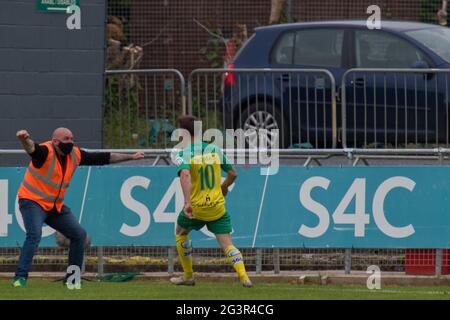 Caernarfon, Galles 29 maggio 2021. JD Cymru Premier UEFA Europa Conference League play-off finale tra Caernarfon Town e Newtown AFC. Foto Stock