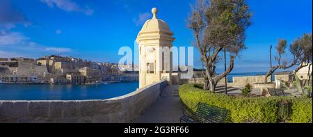 Malta Senglea Gardjola Gardens - Ä nien il-Gardjola, Torre di avvistamento Forte San Michele, forti San Mikiel Foto Stock