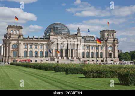 Il Reichstags Building a Berlino, Germania. Sede del governo tedesco Foto Stock