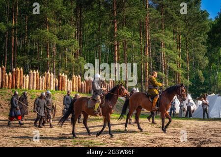 Rievocazione storica della Battaglia di Cedynia, Polonia Foto Stock