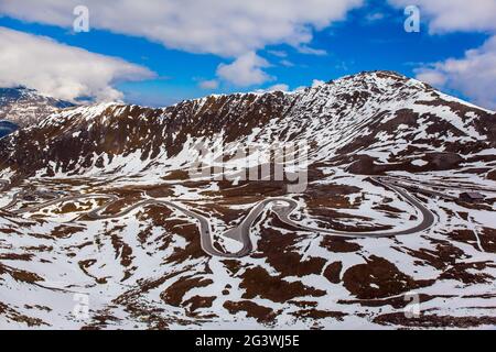 La prima neve cadde su Grossglockner Road Foto Stock