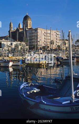 VAR (83) COSTA SUD. ST-RAPHAEL E IL SUO PORTO Foto Stock