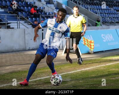 Calciatore tedesco-ghanese Sirlord Conteh 1° FC Magdeburg DFB 3° campionato 2020-21 Foto Stock