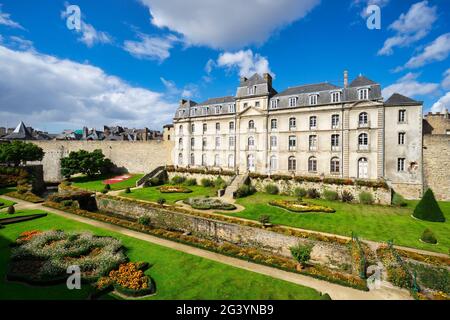 Vista del Château de l'Hermine a Vannes, Morbihan, Bretagna, Francia, Europa Foto Stock