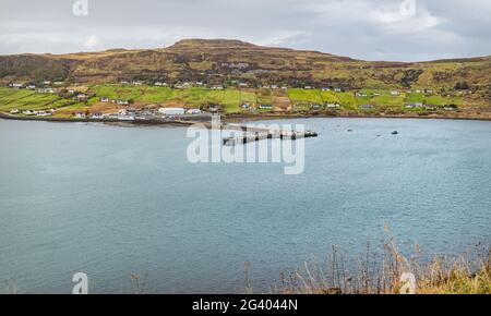 Uig Ferry Pier sull'Isola di Skye in Scozia Foto Stock